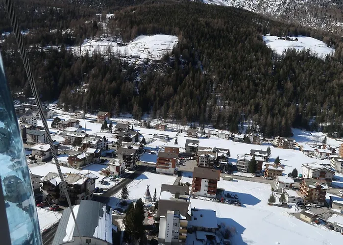 Residenz Edelweiss Saas320 *